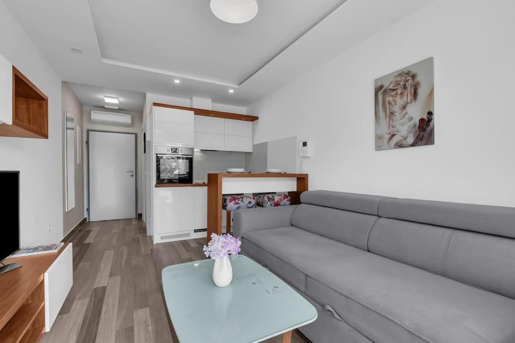 Brotis - Studioapartment - Makarska Exklusiv Promajna Ngoại thất bức ảnh
