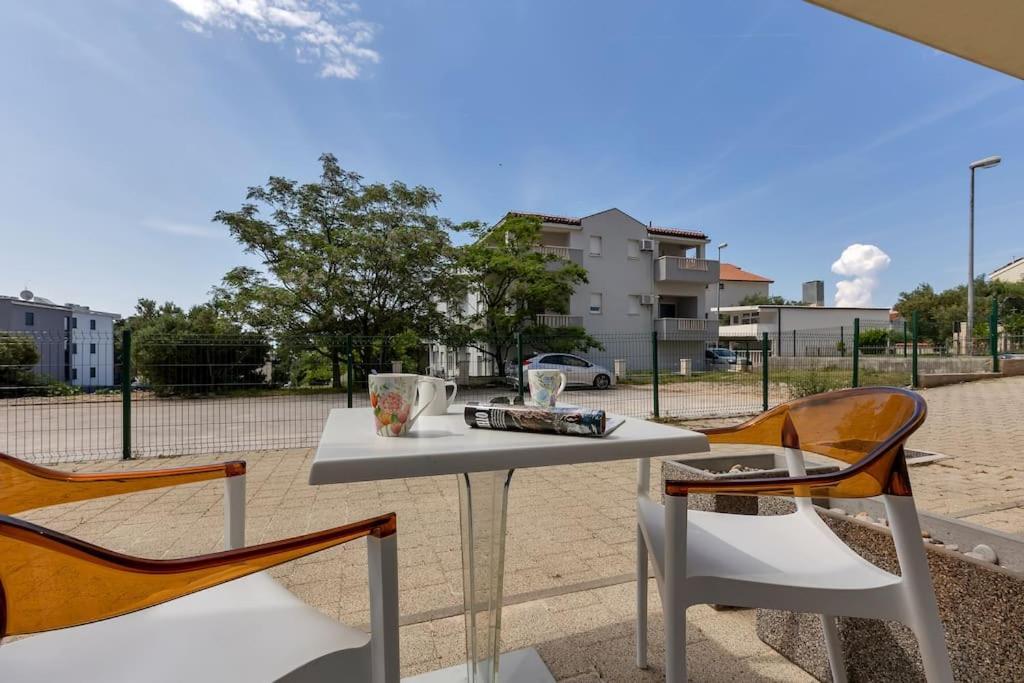 Brotis - Studioapartment - Makarska Exklusiv Promajna Ngoại thất bức ảnh
